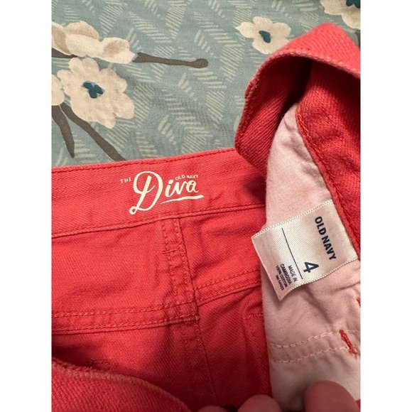 6 FOR $15 Diva Old navy size 4 shorts - Picture 2 of 3